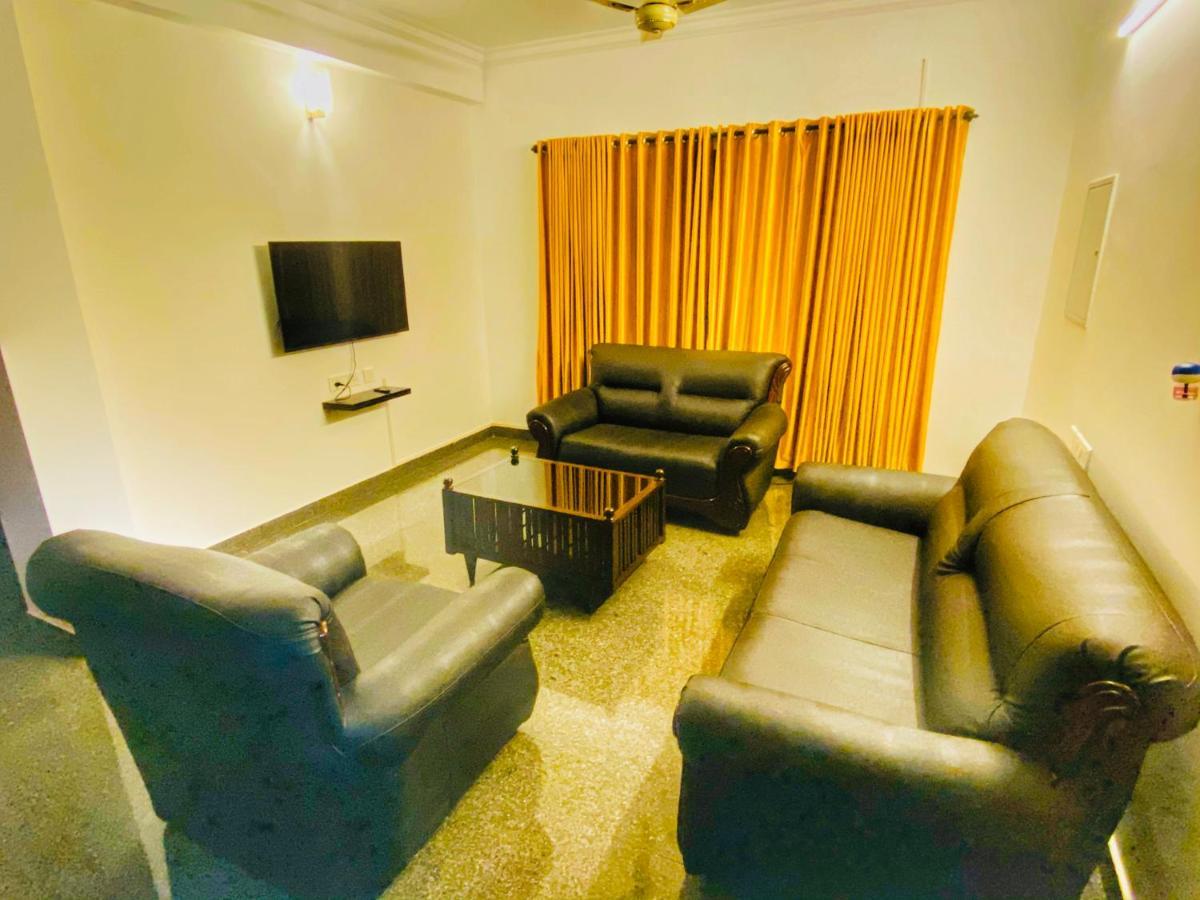 Beersheba Three Bed Room A/C Apartments Thiruvananthapuram Extérieur photo