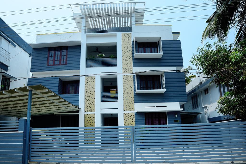 Beersheba Three Bed Room A/C Apartments Thiruvananthapuram Extérieur photo