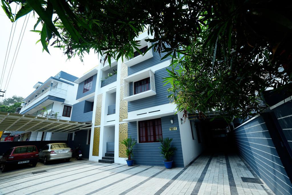 Beersheba Three Bed Room A/C Apartments Thiruvananthapuram Extérieur photo
