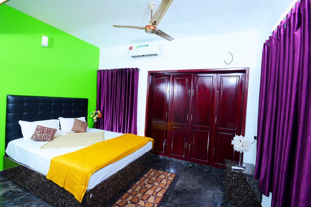 Beersheba Three Bed Room A/C Apartments Thiruvananthapuram Extérieur photo