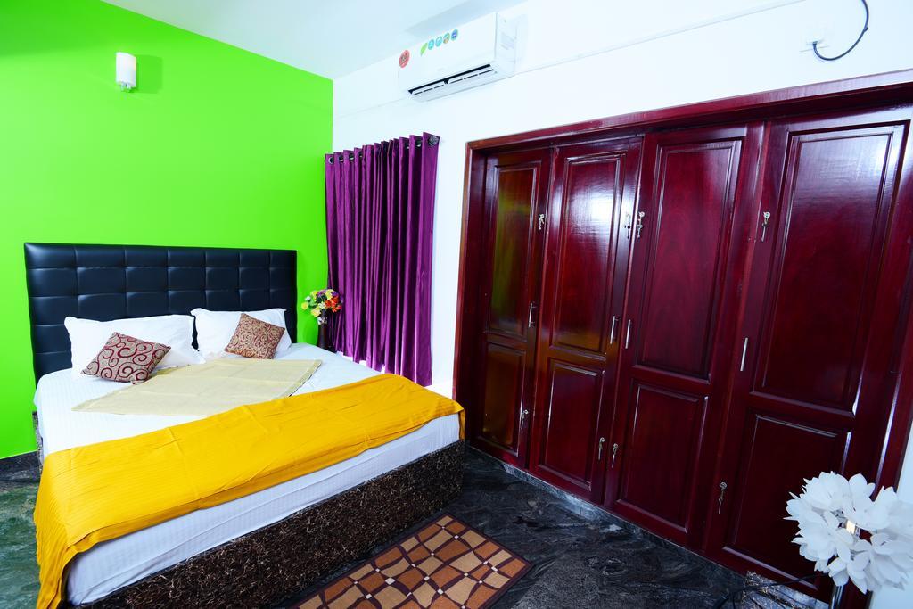 Beersheba Three Bed Room A/C Apartments Thiruvananthapuram Extérieur photo