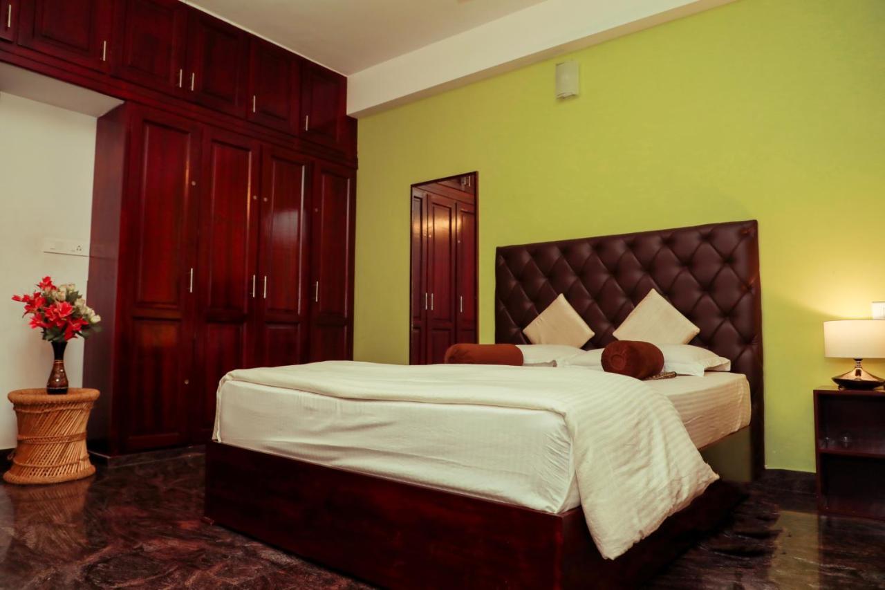 Beersheba Three Bed Room A/C Apartments Thiruvananthapuram Extérieur photo